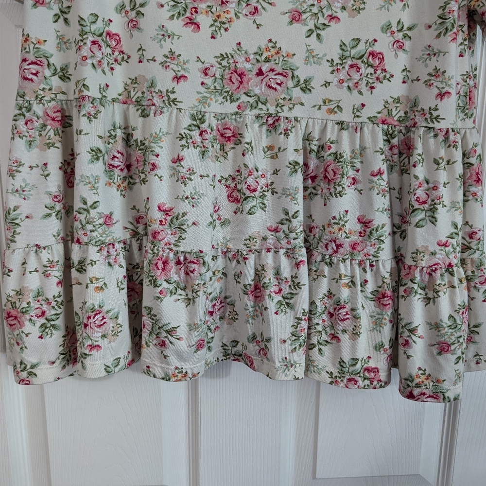 Ninexis Floral Short Sleeve Top Size XL - Picture 3 of 6